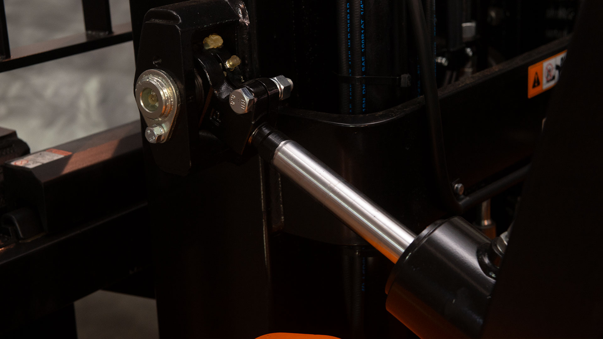 Empilhadeira-Industrial-Movix-MD-Diesel-3-1